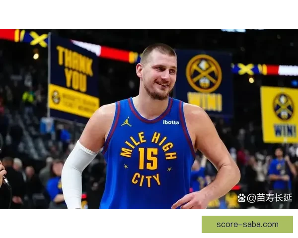 约基奇连续两季场均三双成就历史首位中锋引领NBA新篇章